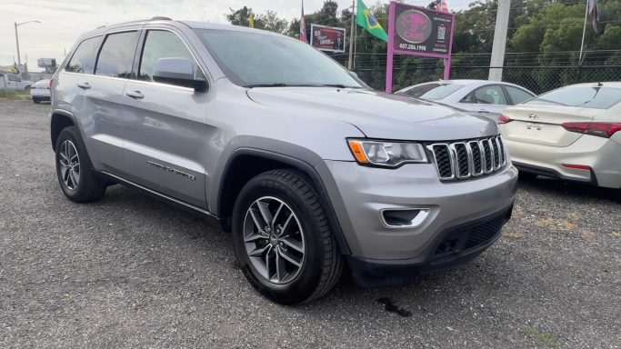 2018 JEEP GRAND CHEROKEE $11,990