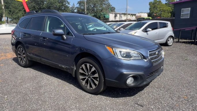 2015 SUBARU OUTBACK