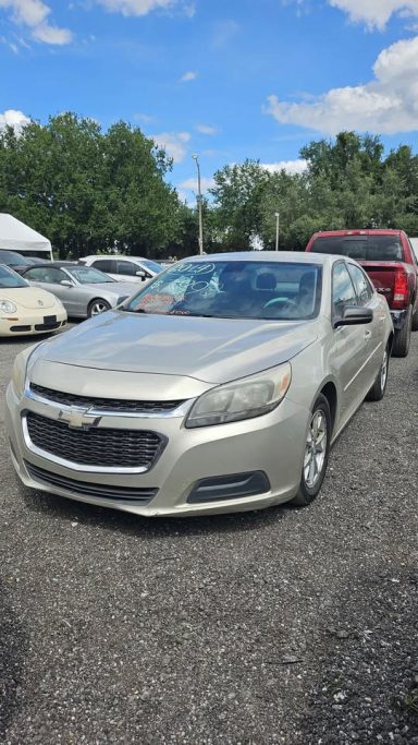 2014 Chevrolet malibu Sedan 4D
$3.300